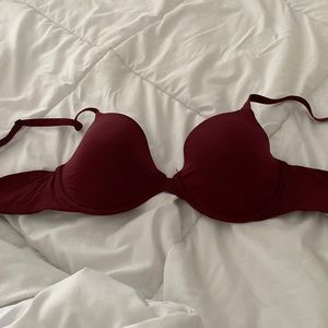 Beautiful Rich Cranberry Gap Body Bra, 34C